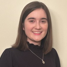 caroline karbowski head shot